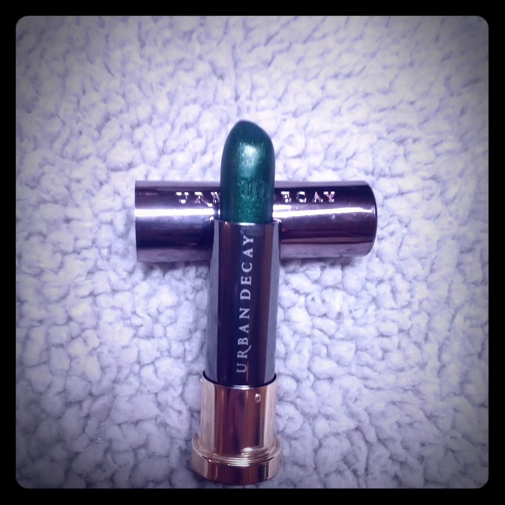 Urban Decay * junkie* metallized